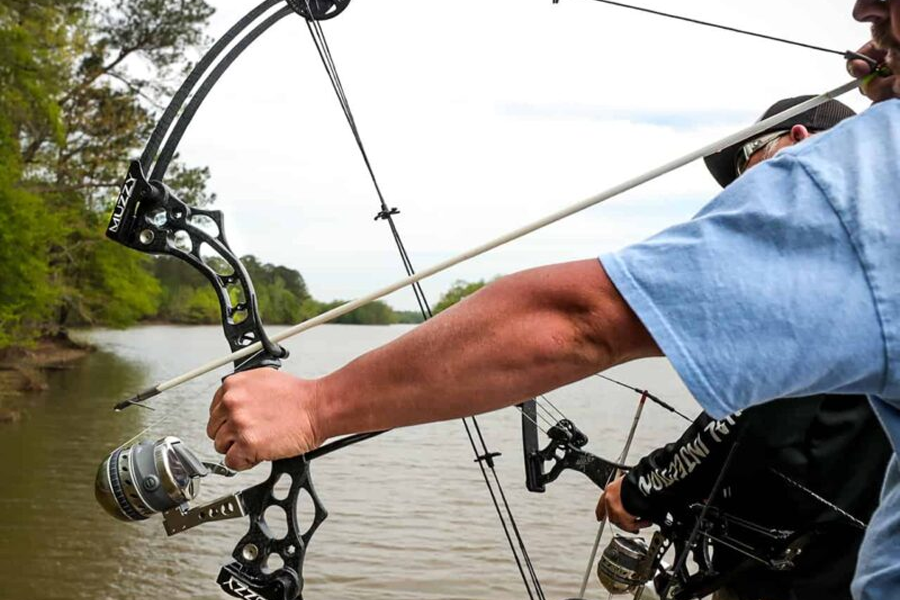 Muzzy V2 Right Hand Bowfishing Bow